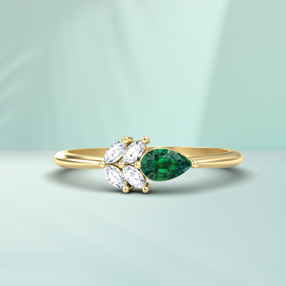 Lab Grown Emerald Rings