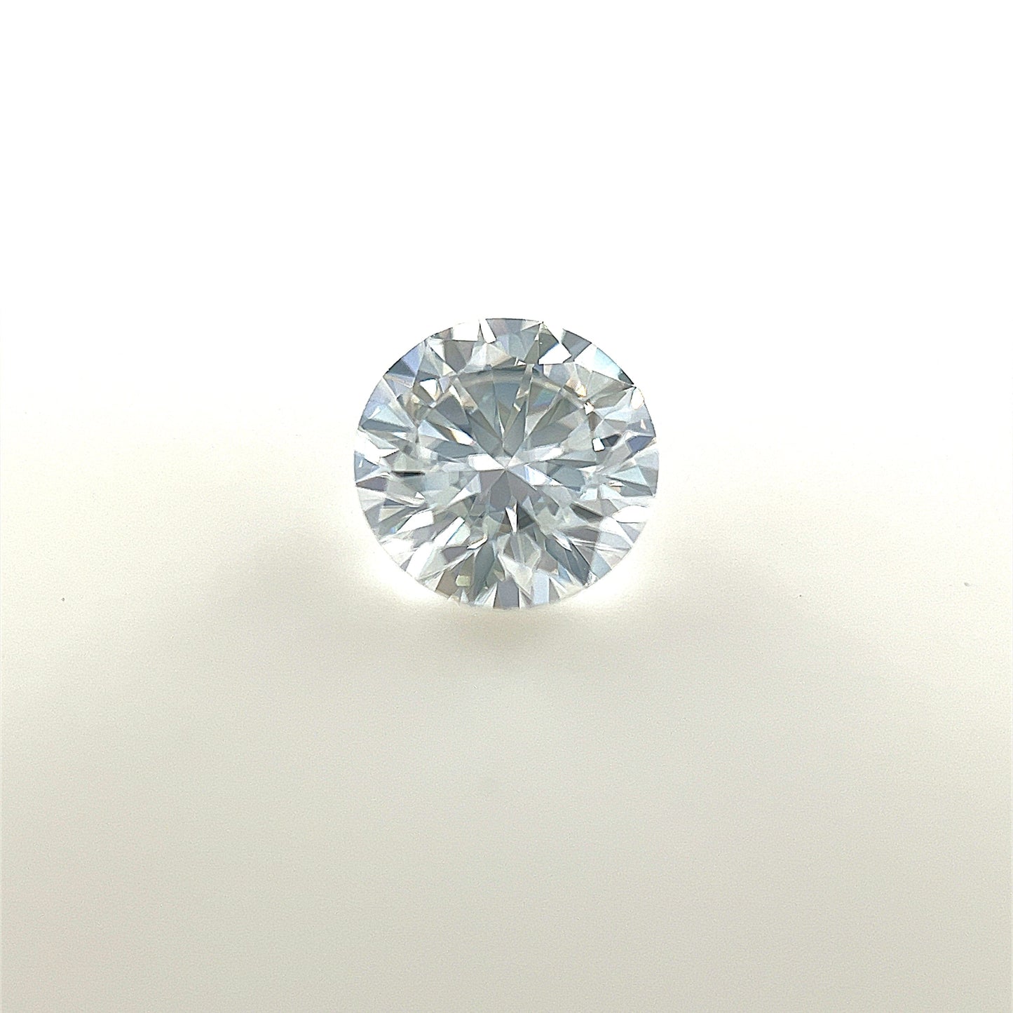 6mm Round White Moissanite