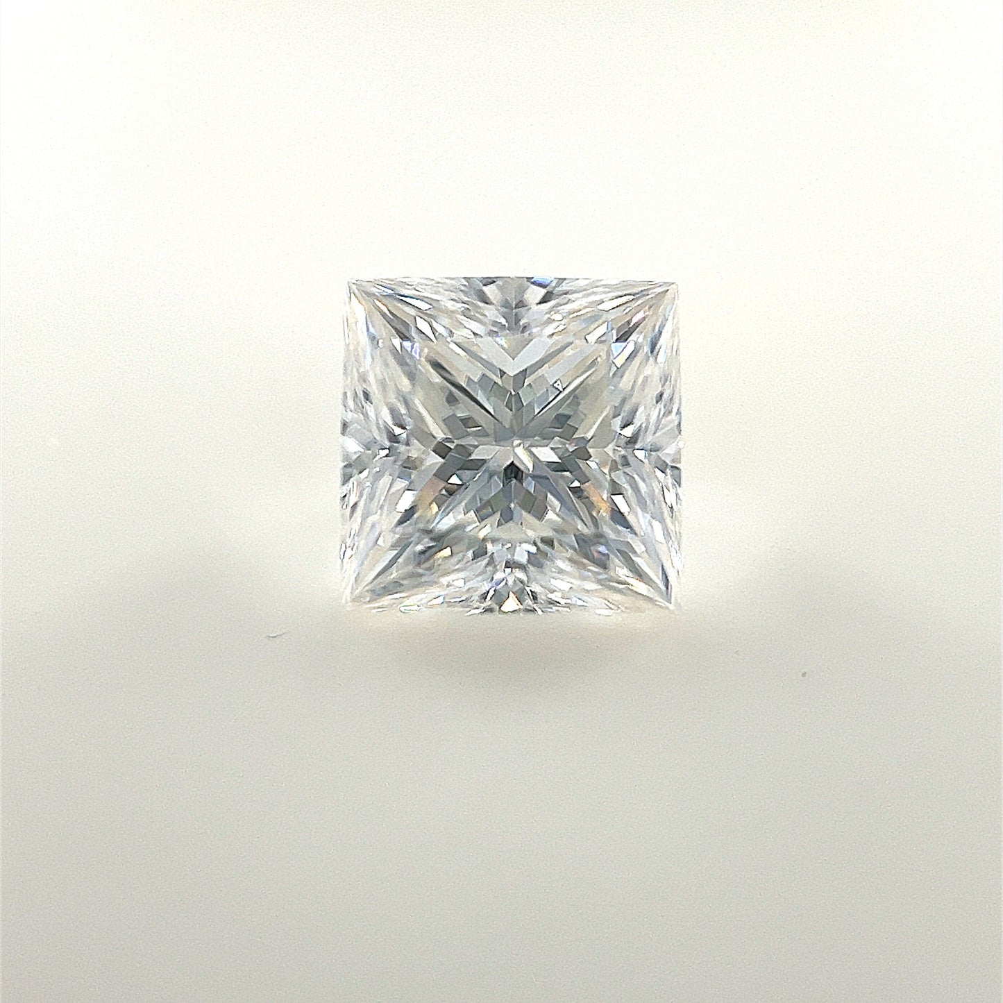 7mm Square Pincess White Moissanite