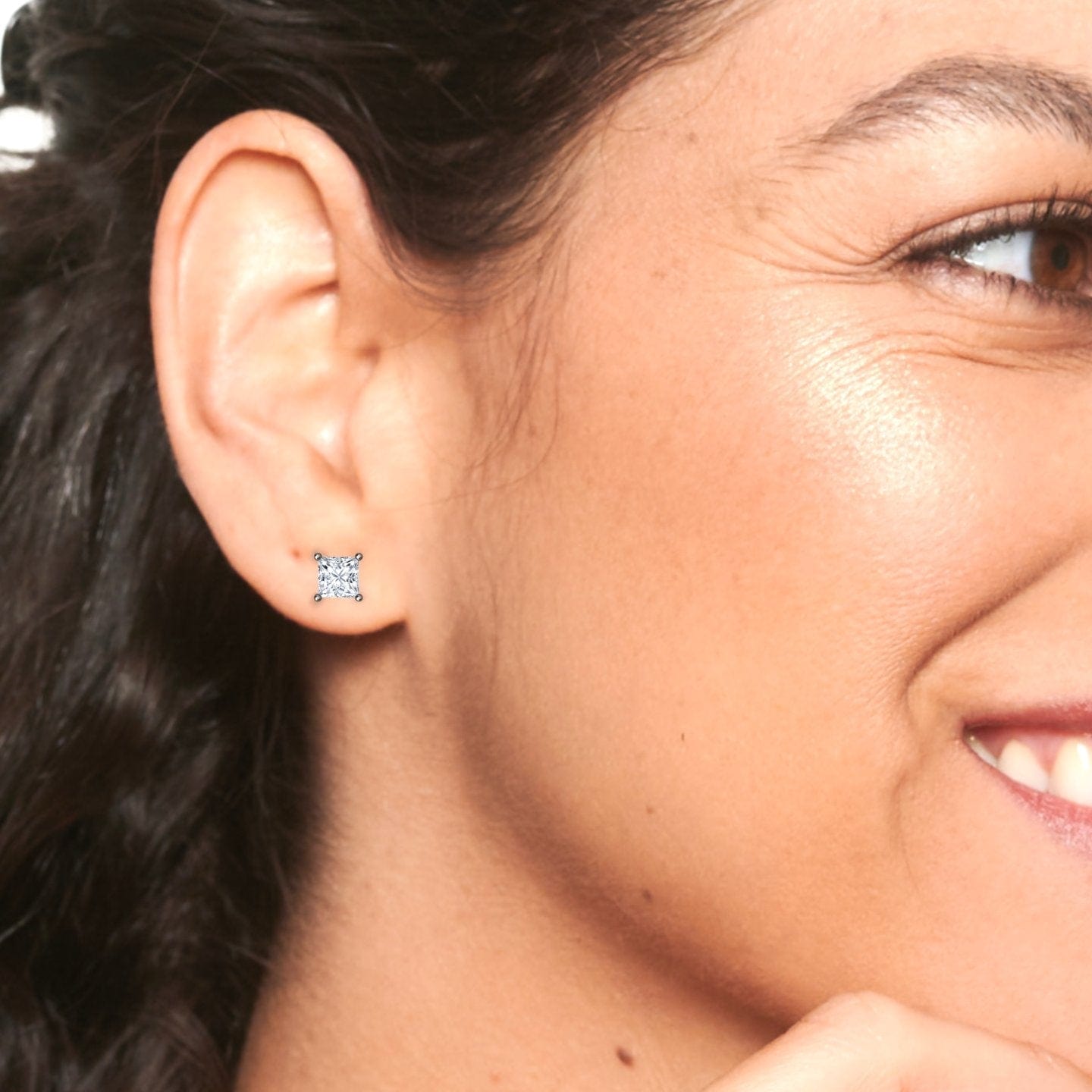 White Diamond 5.5mm Stud Earrings - Carina