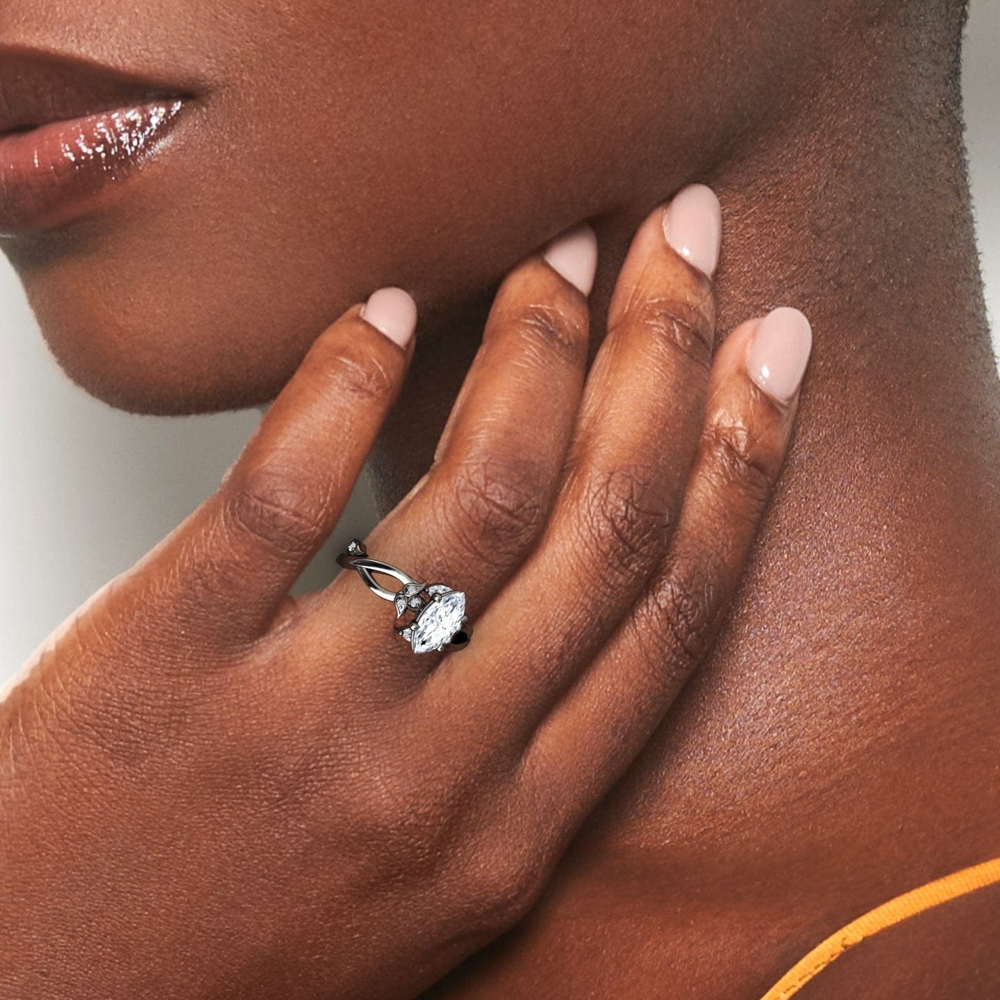 White Diamond Nature-Inspired Vine Engagement Ring - Zhongyi