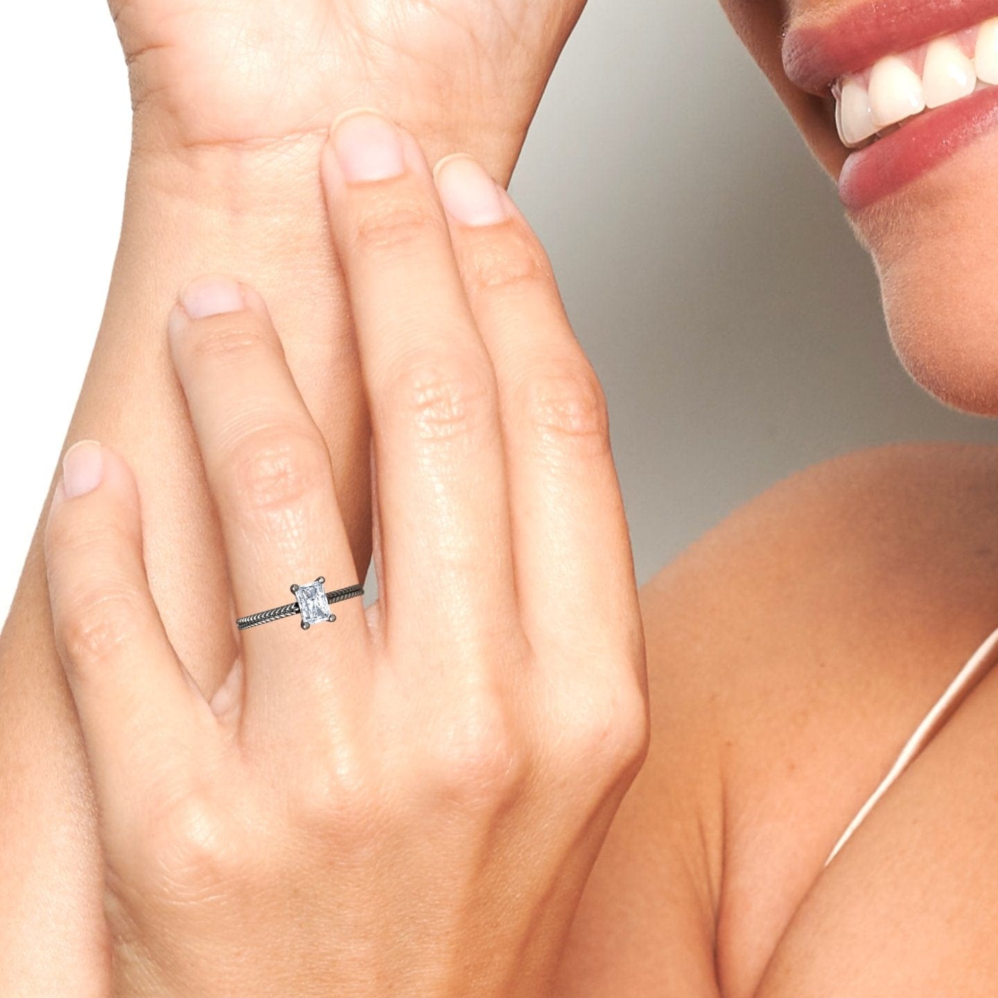 White Diamond Rope-Textured Shank Engagement Ring - Crystal