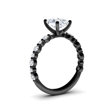 White Diamond with Graduated Accent Stones Solitaire Engagement Ring - Fuxin