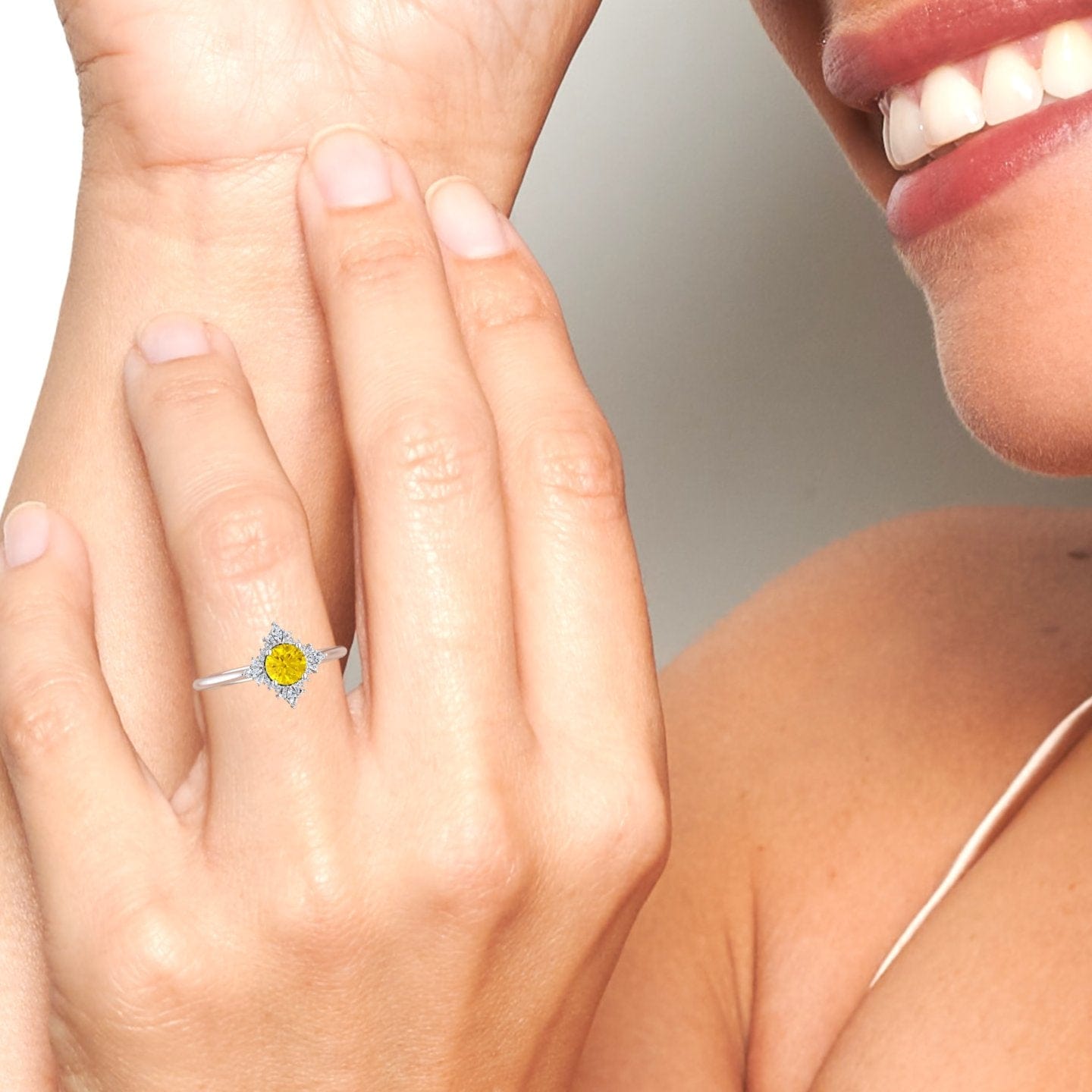 Yellow Sapphire & Diamond Vintage-Inspired Starburst Ring - Delia