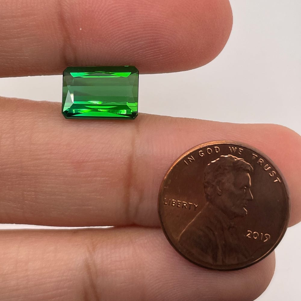 11.6x8.5 Emerald Green Tourmaline