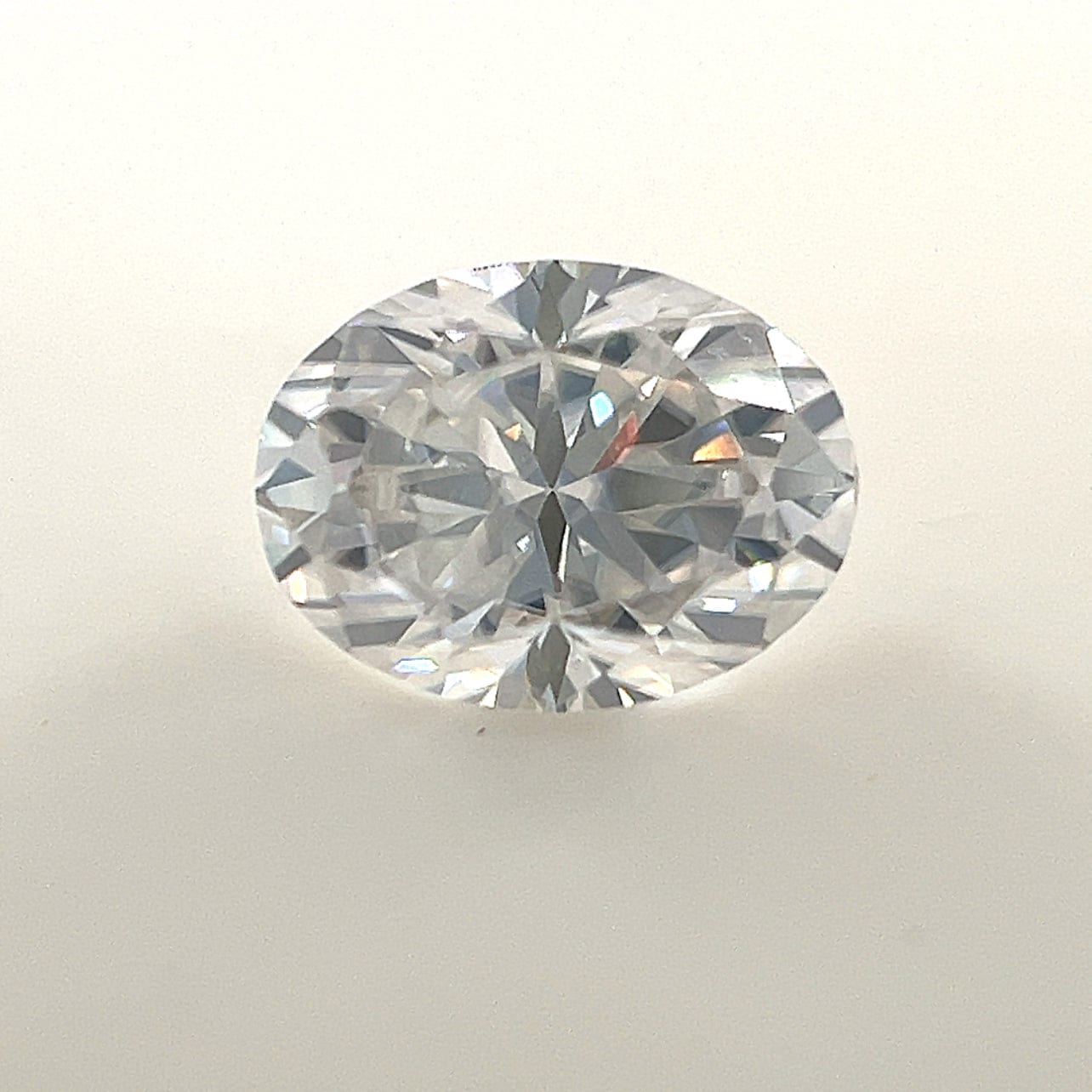 8x6 Oval White Moissanite