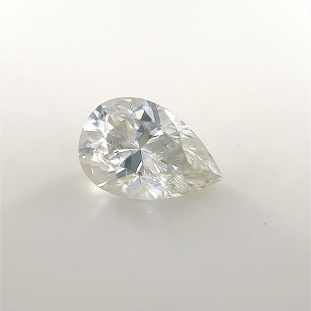9x6 Pear White Moissanite