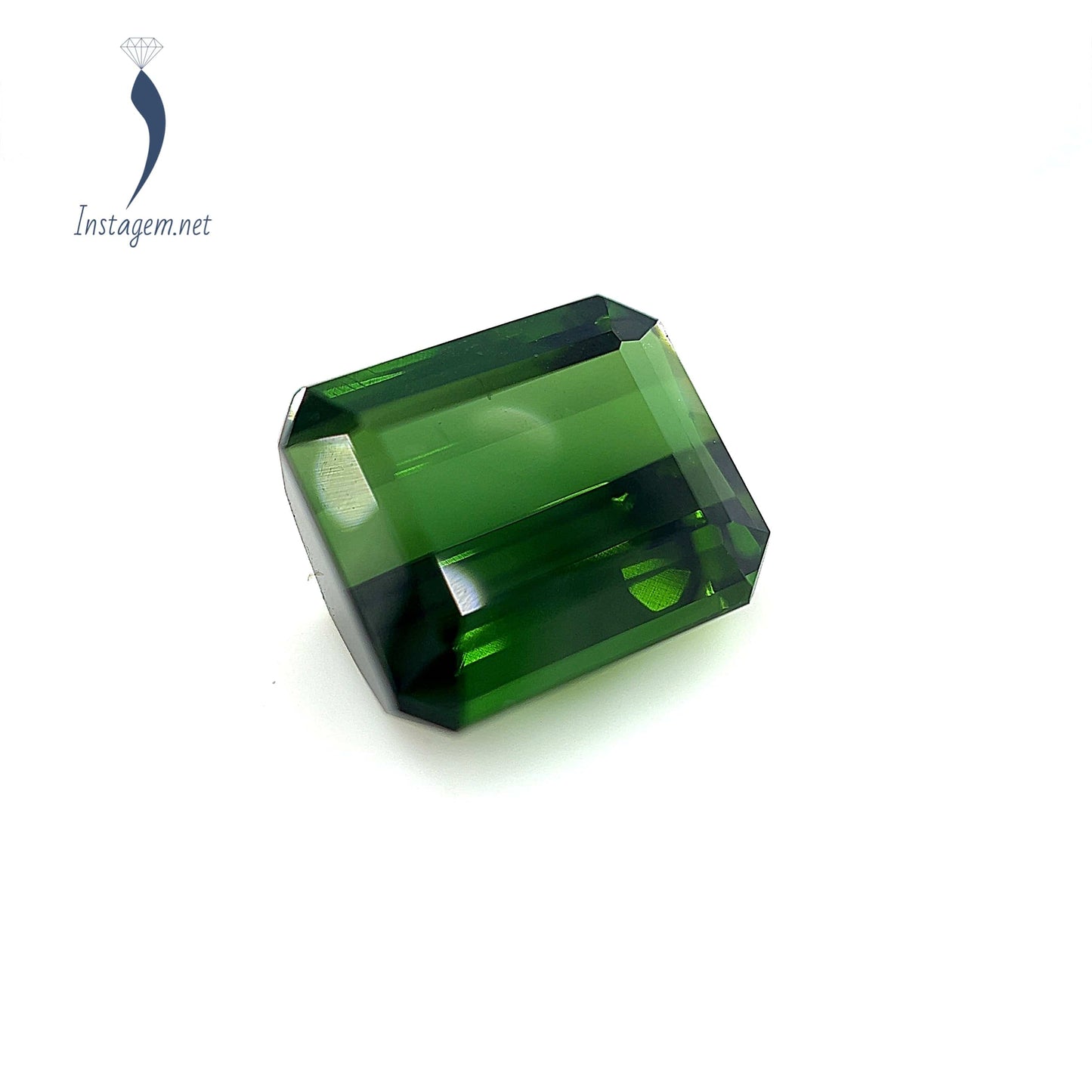 12.1x10.2 Emerald Green Tourmaline