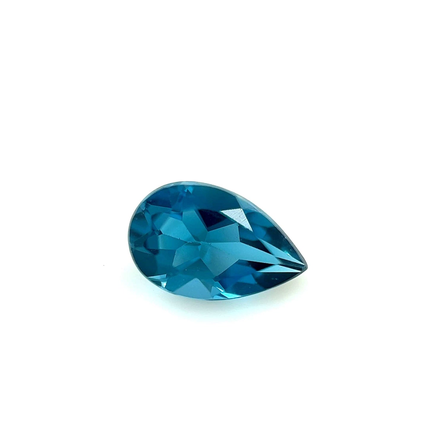 8x5 Pear London Blue Topaz