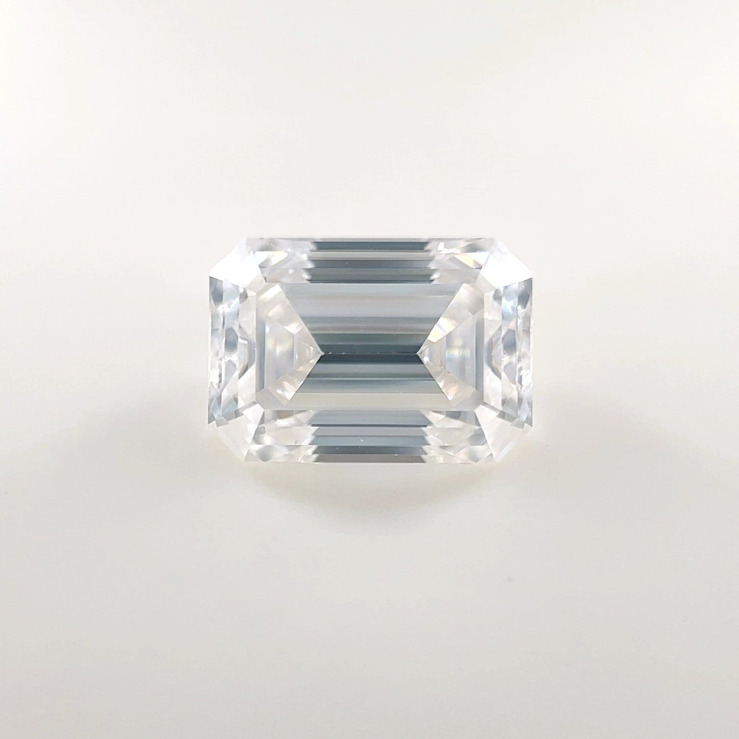 10.0x7.0 Emerald White Moissanite