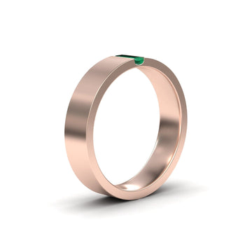 0.04-carat Men's 5.5mm Emerald Wedding Ring in 14K Rose gold, Chase style, side view