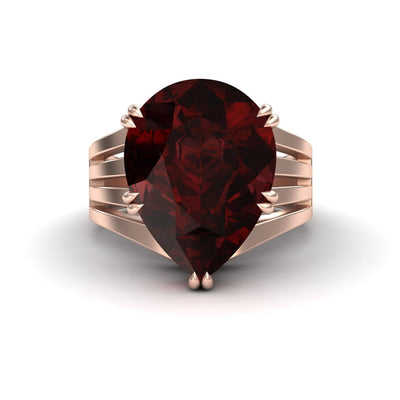 Garnet & Diamond Regal Ring