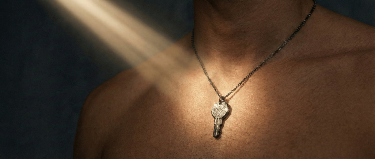 Men's diamond necklaces